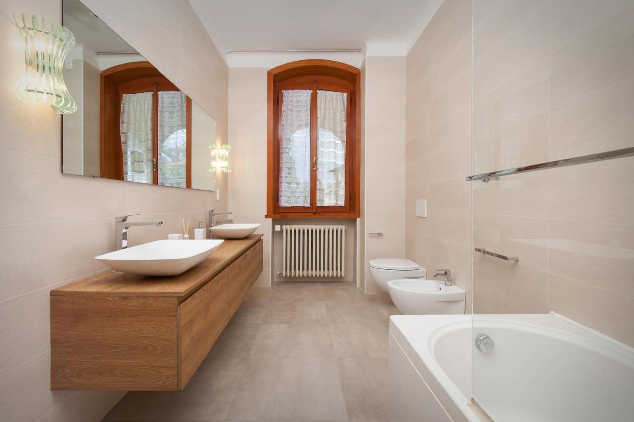 Villa Francesca-Grande Appartamento In Riva Al Lago Brenzone sul Garda Dış mekan fotoğraf